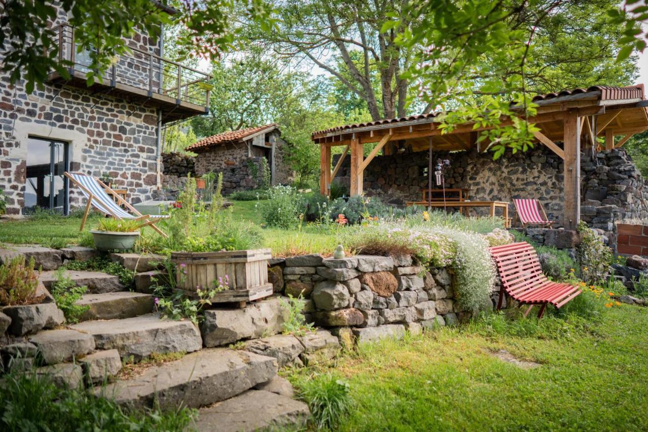 Les Balcons De La Terrasse Bed & Breakfast Arsac-en-Velay Exterior foto