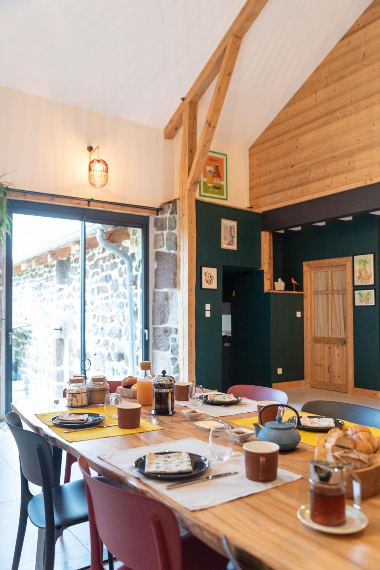 Les Balcons De La Terrasse Bed & Breakfast Arsac-en-Velay Exterior foto